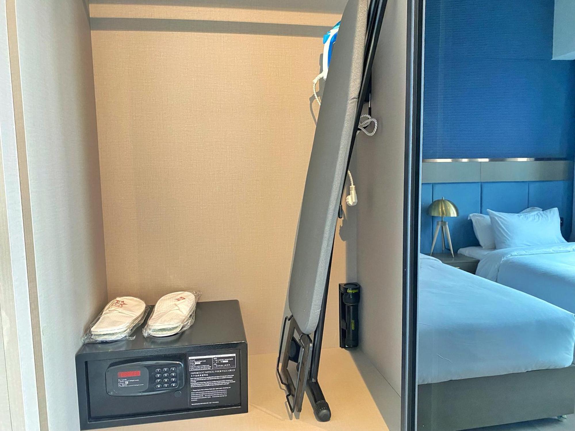 Star At Klcc Aparthotel Куала Лумпур Стая снимка