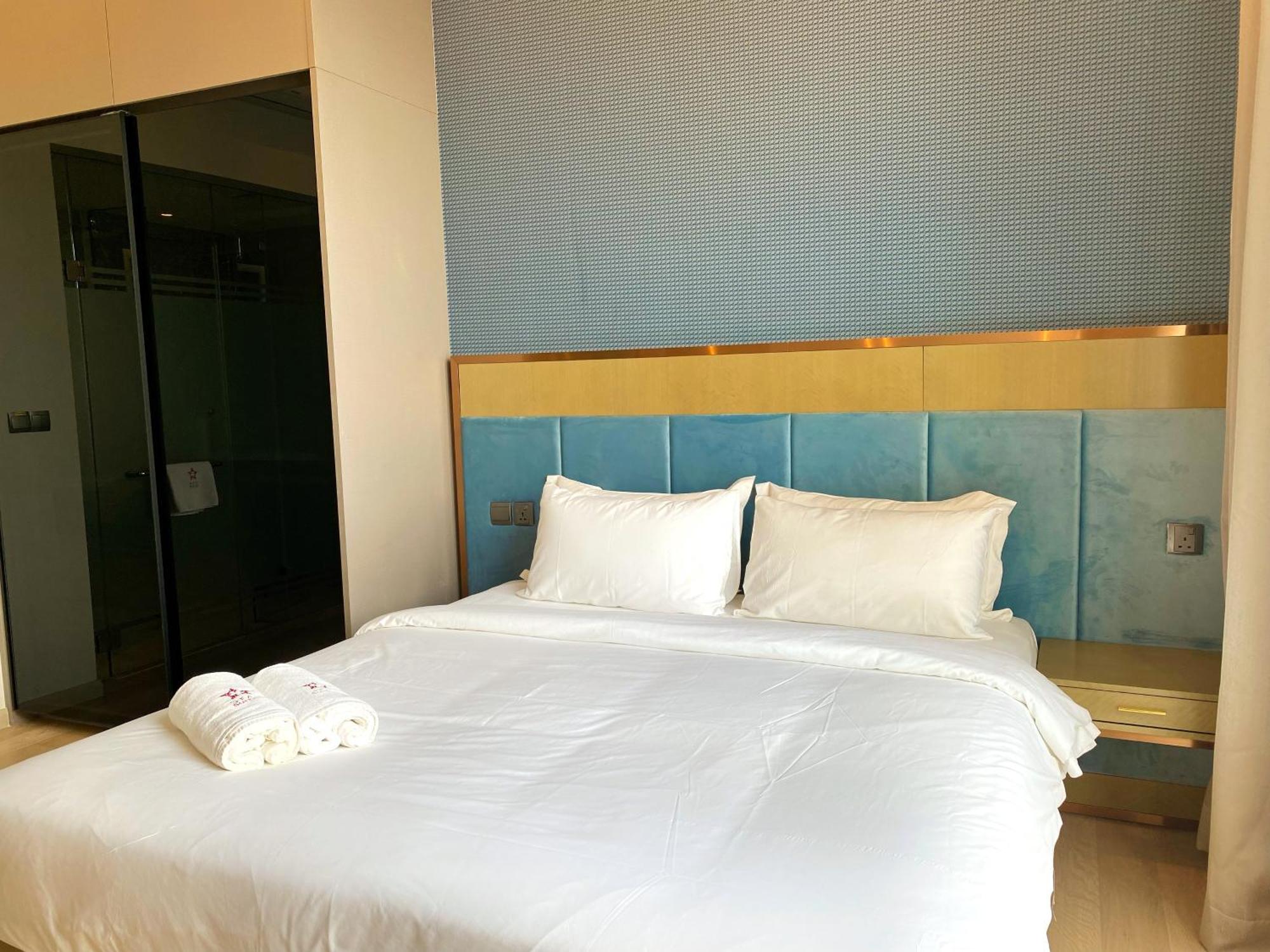 Star At Klcc Aparthotel Куала Лумпур Стая снимка